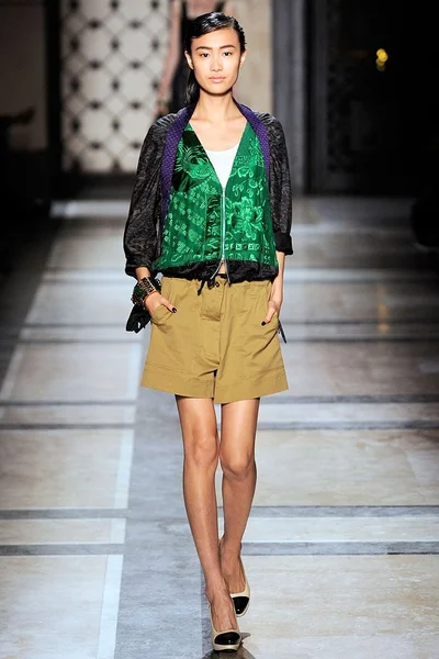 Look 39
